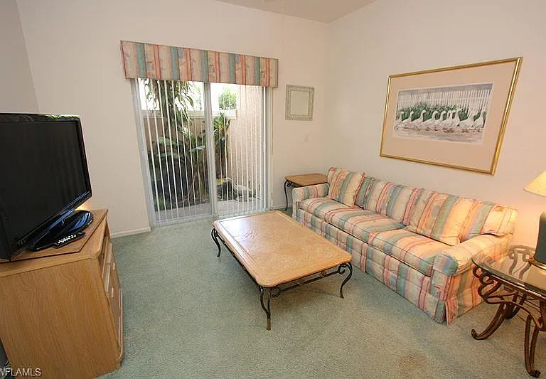 8437 Abbington Cir #612 — Photo 11