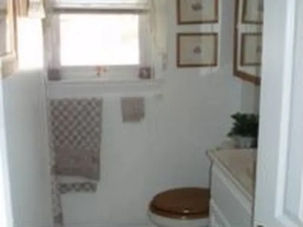 314 Tareyton Ln, Portsmouth, VA 23701