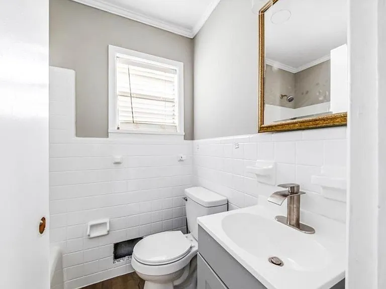 2363 Robin Hood Rd — Photo 15