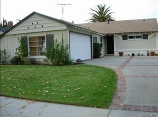 13609 Bessemer St, Valley Glen, CA 91401