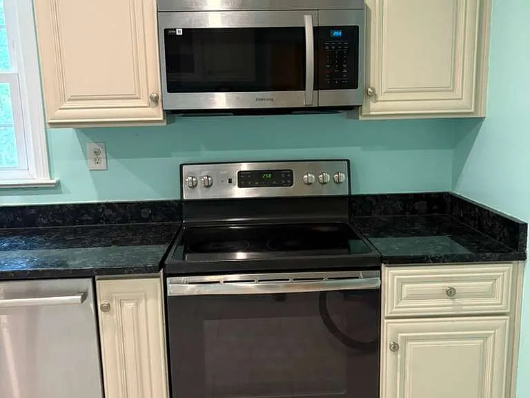 4701 Hermitage Rd — Photo 11