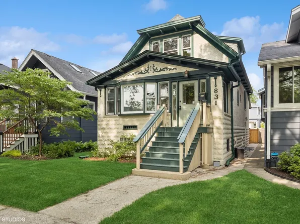 831 Home Ave, Oak Park, IL 60304