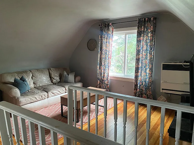 2625 N Central Park Ave — Photo 2