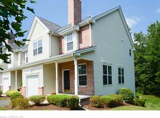 33 Last Leaf Cir, Windsor, CT 06095