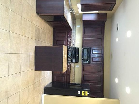 4th image of 8424 Lucero Ave