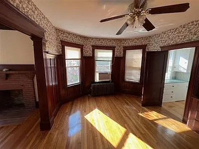 2 bed, 800 sqft, $3,100 — Photo 1