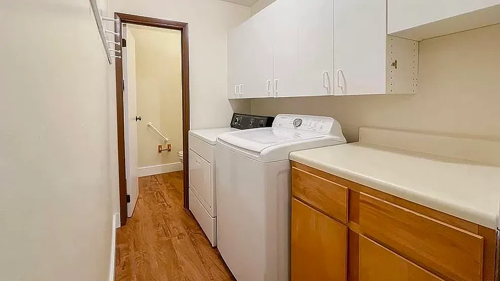 3 bed, 1.5 bath, 1600 sqft, $1,750 — Photo 4