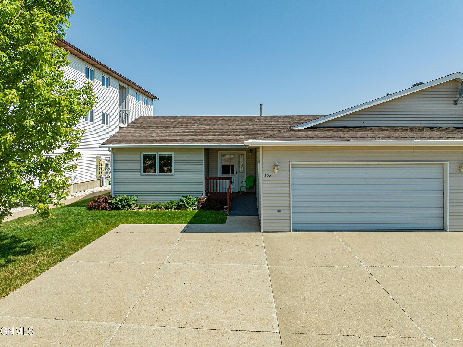 308 15th St NE, Mandan, ND 58554 Zillow