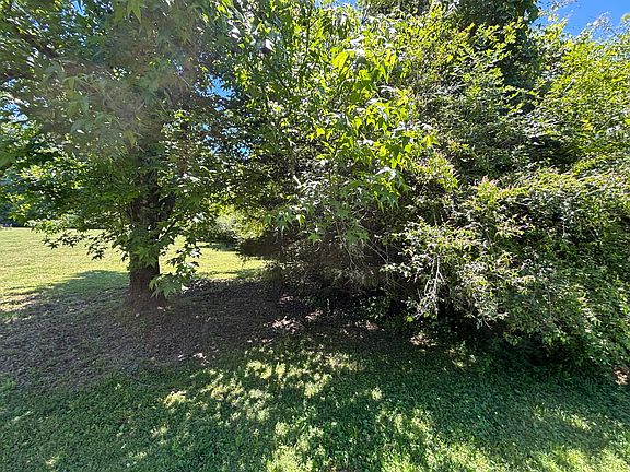 2nd image of 0 Lake View Dr