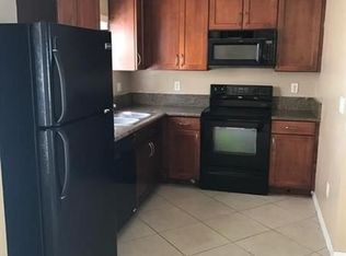 5964 London Ln, Tamarac, FL 33321