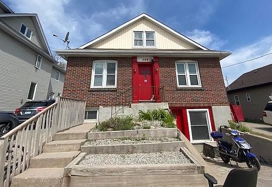 4th image of 156 Dunlop St W