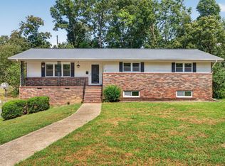 2103 King Court Ln, Chattanooga, TN 37421