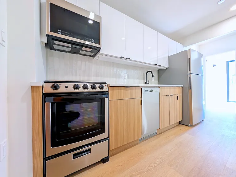 1312 Lincoln Pl #4A — Photo 11