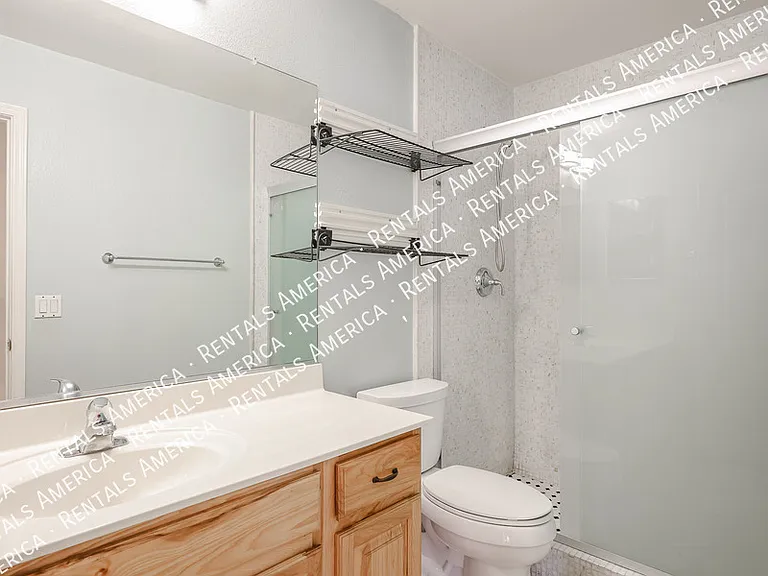 1623 E Wildhorse Pl — Photo 13