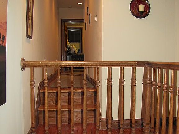 Second Floor Staircase Foyer