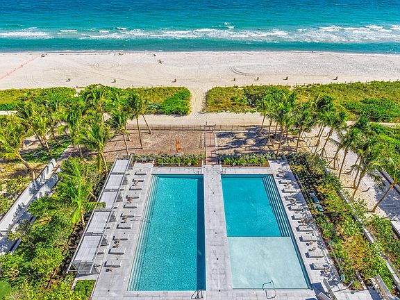 4th image of 8700 Collins Ave