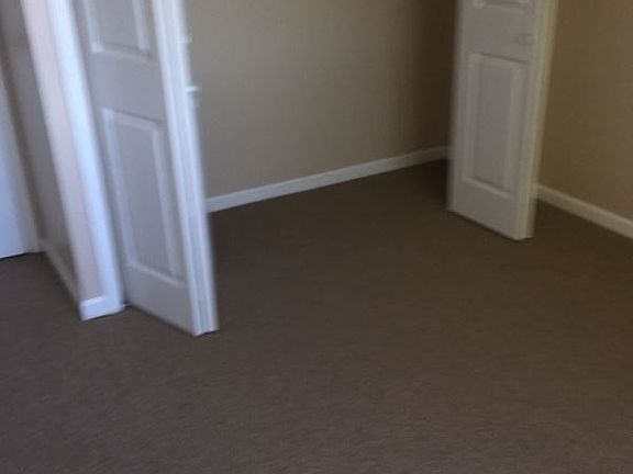 5th image of 974 Crabapple Dr #4-305