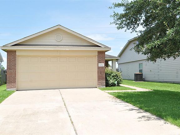 3rd image of 18210 Sorrell Oaks Ln