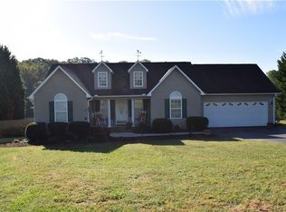 152 Driftwood Ln, Thomasville, NC 27360