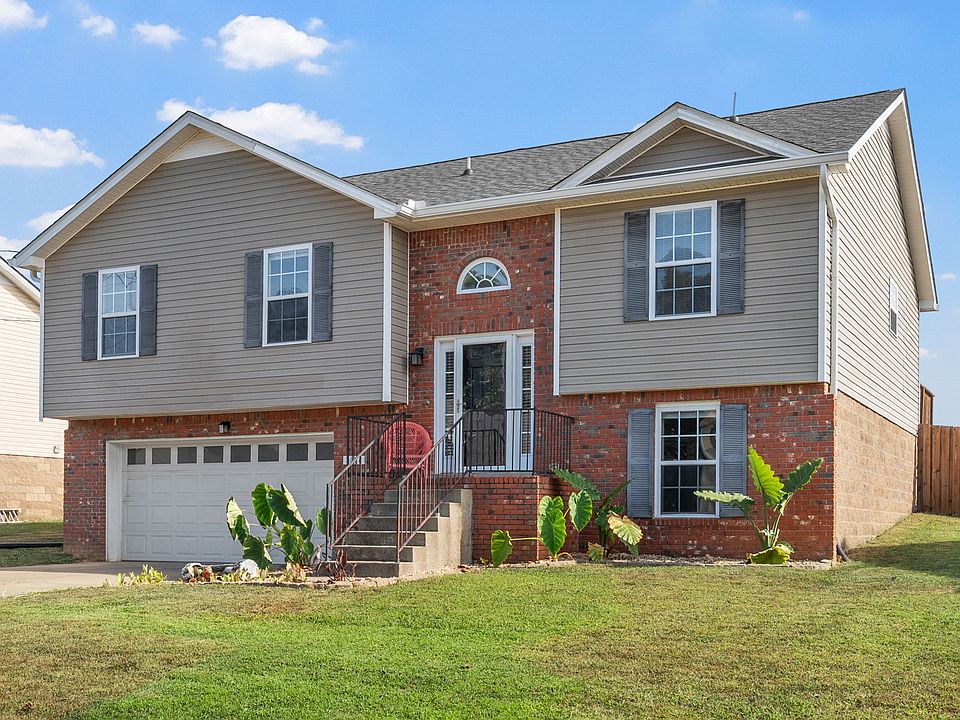 1st image of 1414 Addison Dr