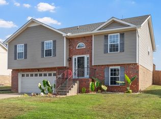 1414 Addison Dr, Clarksville, TN 37042