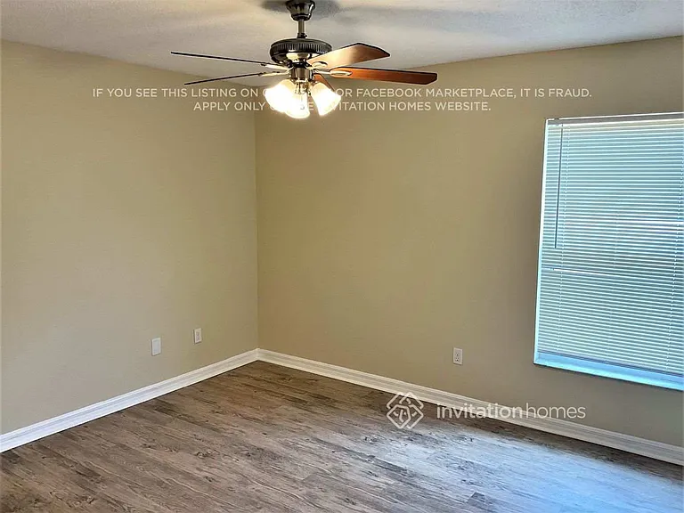 1327 Aguacate Ct — Photo 11