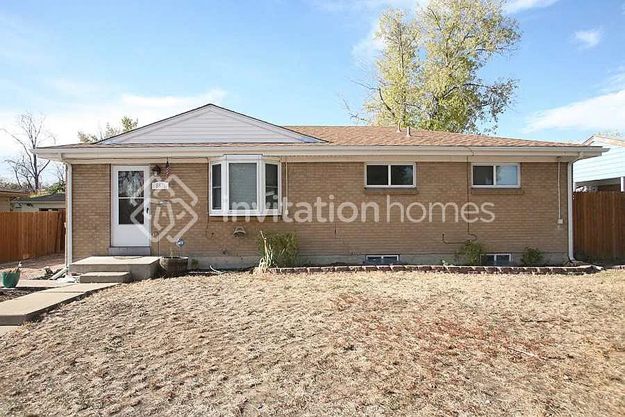 8631 Richard Rd Denver, CO 80229 — Photo 1