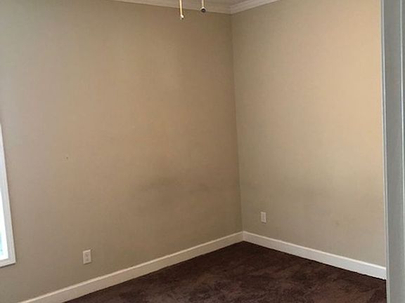 4th image of 2203 Forest Lake Dr
