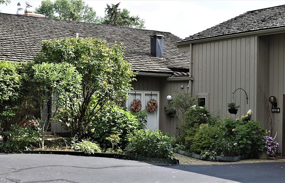 1st image of 805-18 Chandler Ln