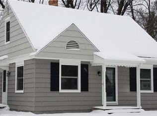 221 E Macarthur Ave, Eau Claire, WI 54701