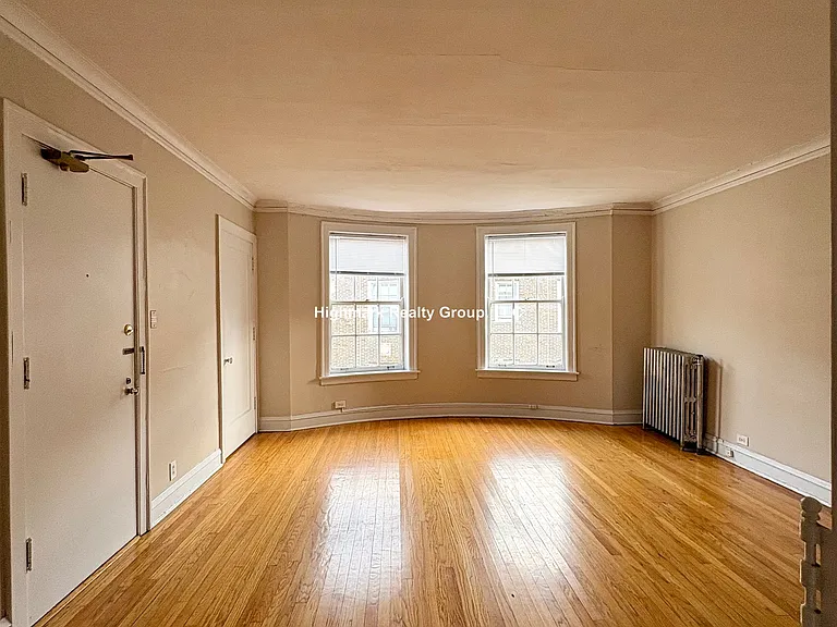 911 Elmwood Ave #3NE — Photo 6