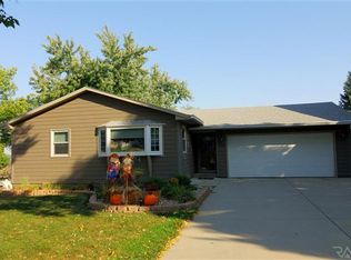 2100 E Madison St, Sioux Falls, SD 57103
