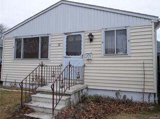 32 Avondale Pl, Buffalo, NY 14210
