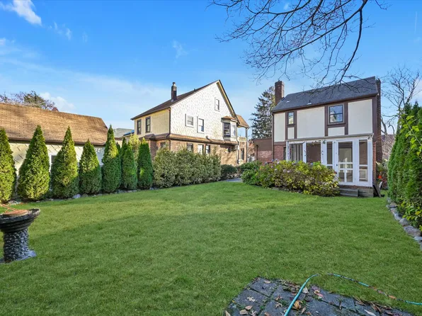 85-11 Eton Street image 18 of 20