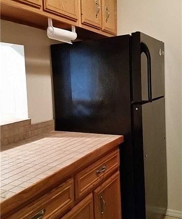 3rd image of 16 Boulder Ct