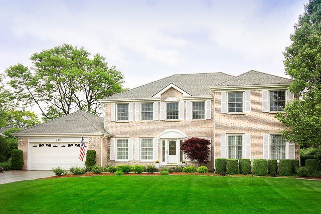 1st image of 430 Butterfield Ct