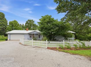 20202 Foliage Rd, Granby, MO 64844