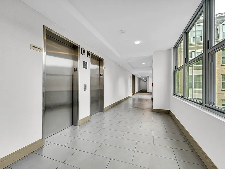 149 Essex St #4D — Photo 8
