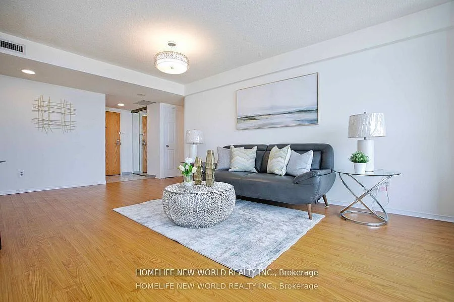 1 bed, $1,300 — Photo 4