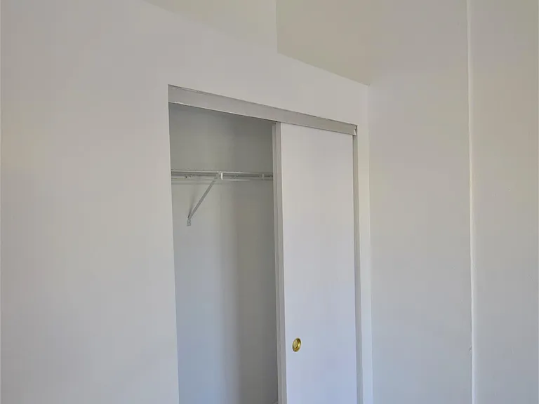 1520 Jackson St — Photo 19