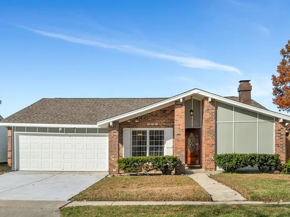 3840 Timberview Ln, Harvey, LA 70058