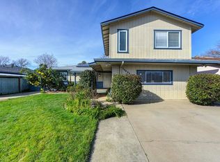 10825 Walnutwood Way, Rancho Cordova, CA 95670