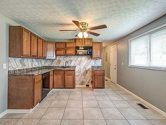 5th image of 864 Styer Dr