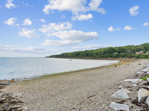 12 Coopers Beach Road, Owls Head, ME 04854