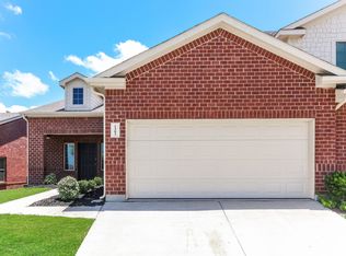 1303 Mallard Cv, Ennis, TX 75119