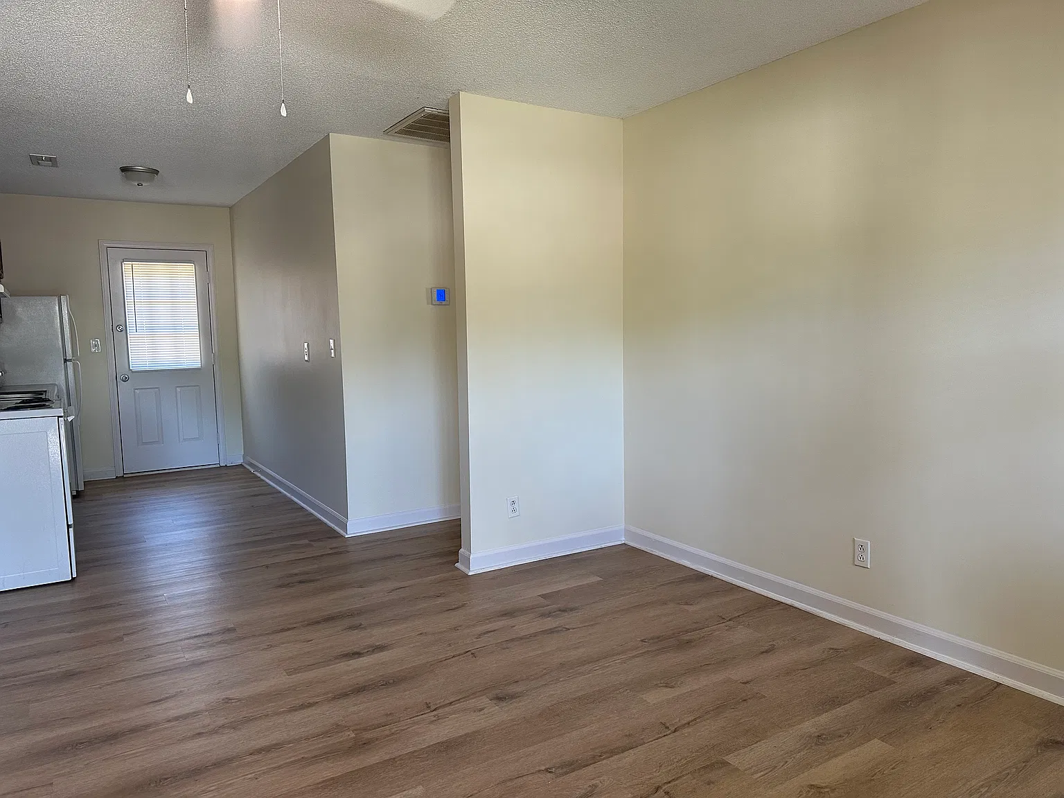 Merrilu Ln, Kernersville — Photo 2