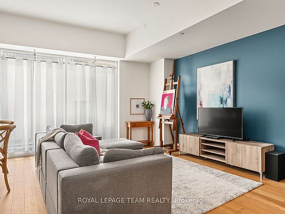 3rd image of 485 Richmond Rd #103