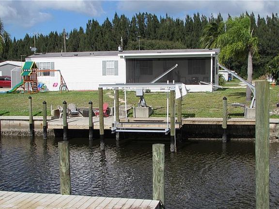 5th image of 4835 Curlew Dr