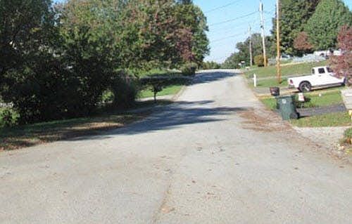 5th image of 165 Village Ln