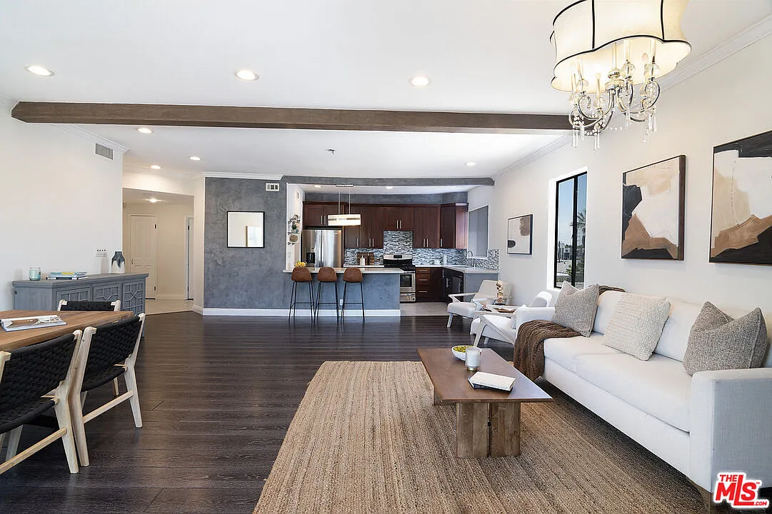 2 bed, 2.0 bath, 1486 sqft, $4,395 — Photo 1